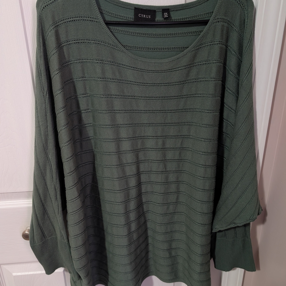 Cyrus Women's Green Knit Top